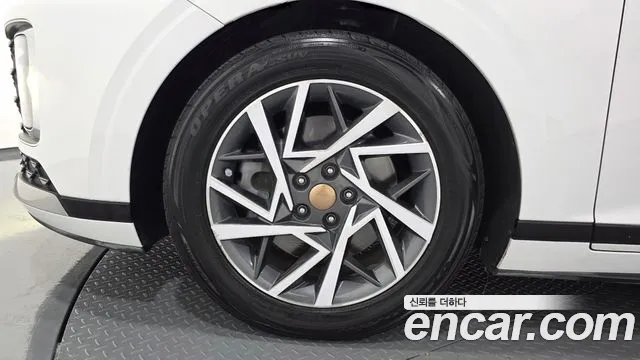 Hyundai Grandeur Grandeur (GN7) 3.5 LPG 2WD (Такси) — Фото автомобиля 5