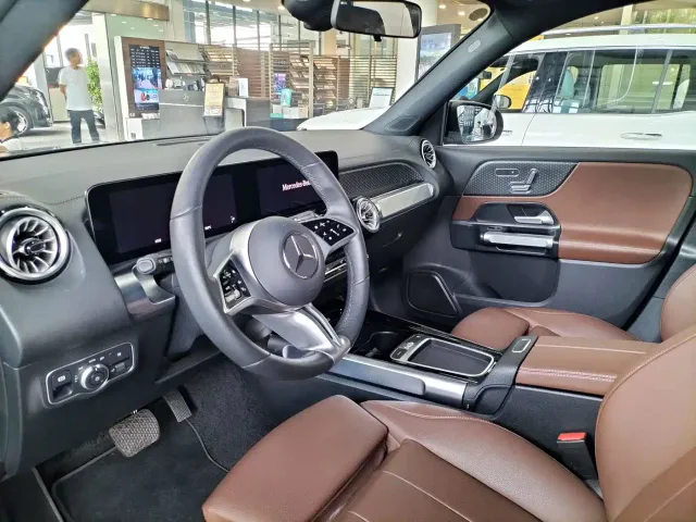 Mercedes-Benz GLB-Class — Фото автомобиля 4