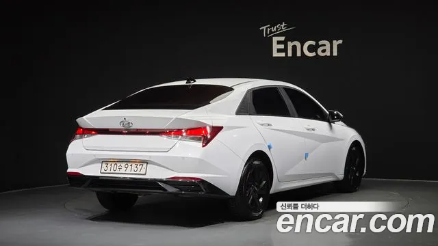 Hyundai AVANTE Avante (CN7) — Фото автомобиля 2
