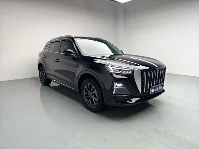 Hongqi HS5 — Фото автомобиля 3