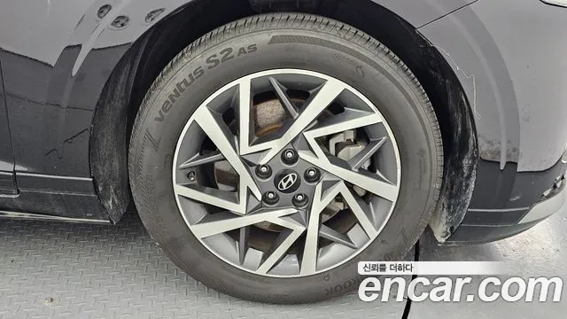 Hyundai Grandeur Grandeur (GN7) 3.5 LPG 2WD (Такси) — Фото автомобиля 21