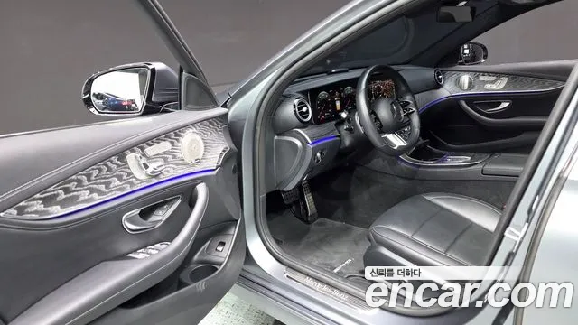 Mercedes-Benz E-Class W213 — Фото автомобиля 15