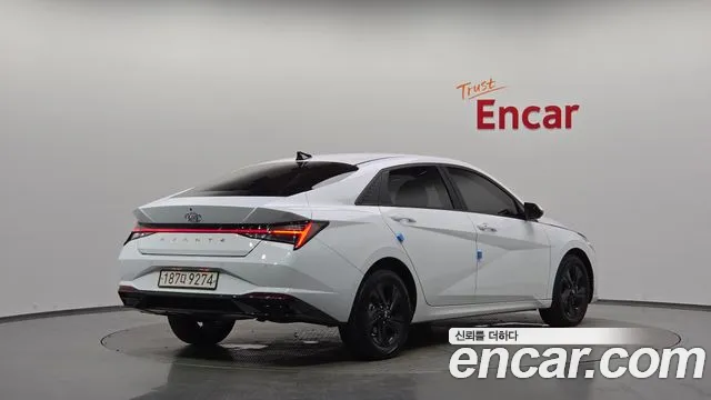 Hyundai AVANTE Avante (CN7) — Фото автомобиля 2
