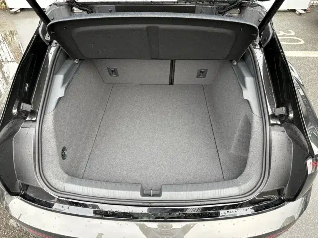 Audi E5 Sportback — Фото автомобиля 6