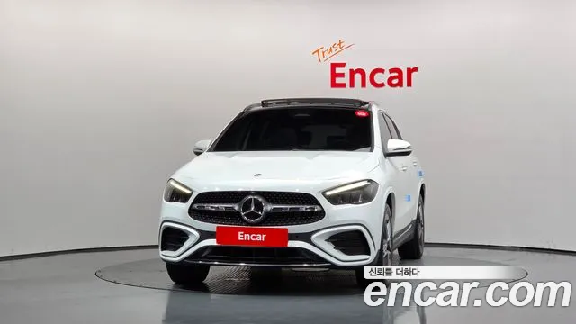 Mercedes-Benz GLA-Class H247 — Фото автомобиля 3