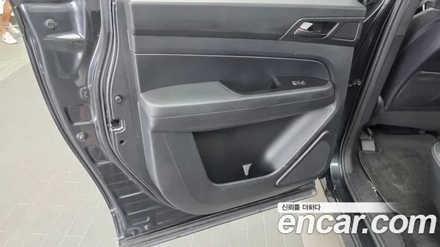 KG_Mobility_Ssangyong Rexton Новый Rexton Sport Дизель 2.2 2WD — Фото автомобиля 25