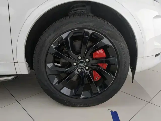 Land Rover Discovery Sport — Фото автомобиля 6
