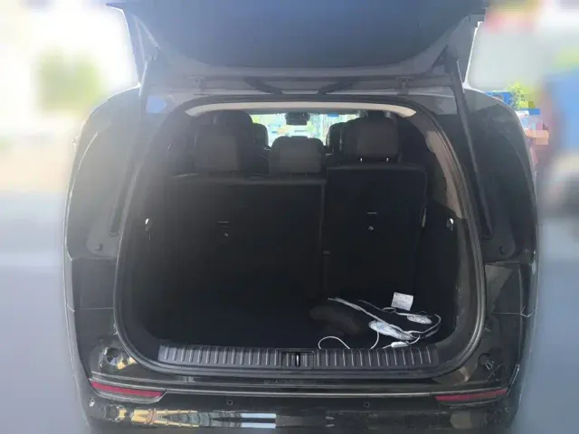 Li Auto Li Auto MEGA 2024 Ultra — Фото автомобиля 20
