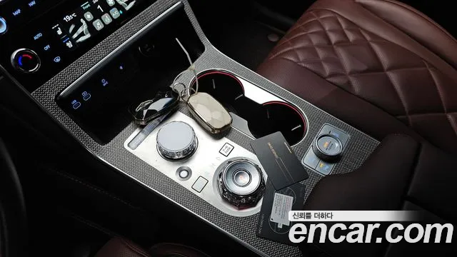 Genesis GV80 — Фото автомобиля 12