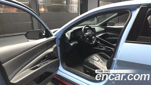 Hyundai Avante CN7 — Фото автомобиля 15