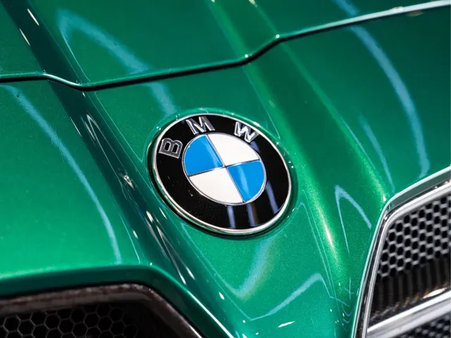 BMW M4 — Фото автомобиля 9