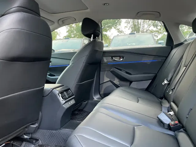 Honda Accord — Фото автомобиля 7