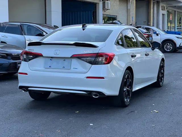 Honda Civic — Фото автомобиля 10