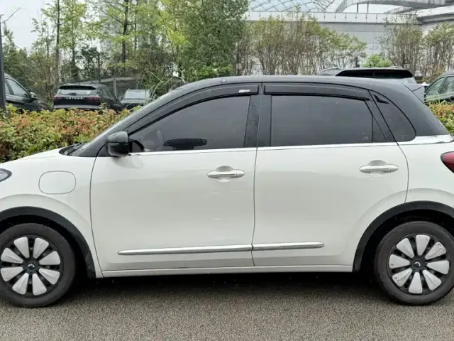 Wuling Bingo — Фото автомобиля 5