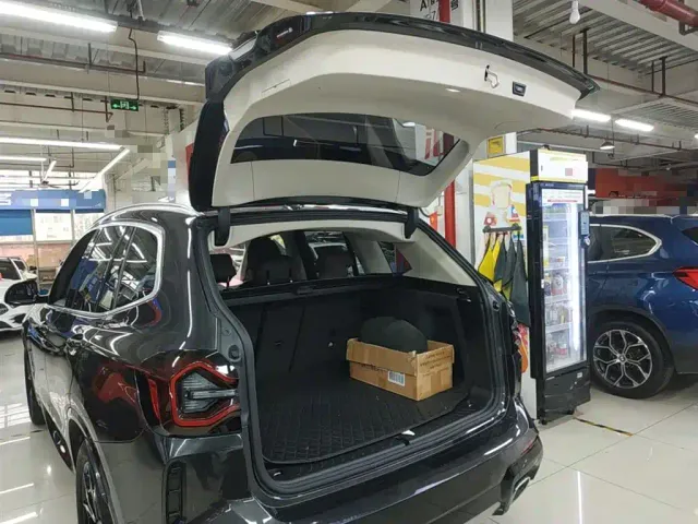 BMW X3 — Фото автомобиля 18