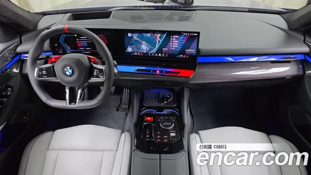 BMW M5 G90 — Фото автомобиля 7