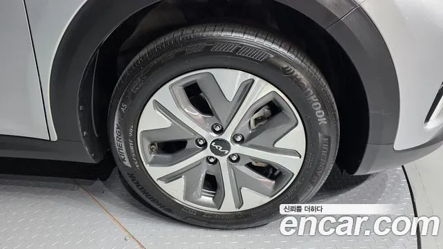 Kia Niro Niro Plus Air — Фото автомобиля 21