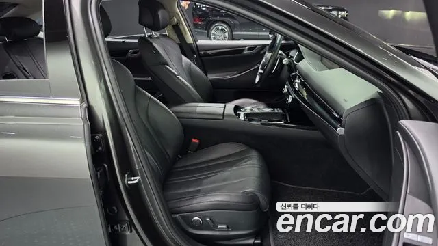 Genesis G80 RG3 — Фото автомобиля 16