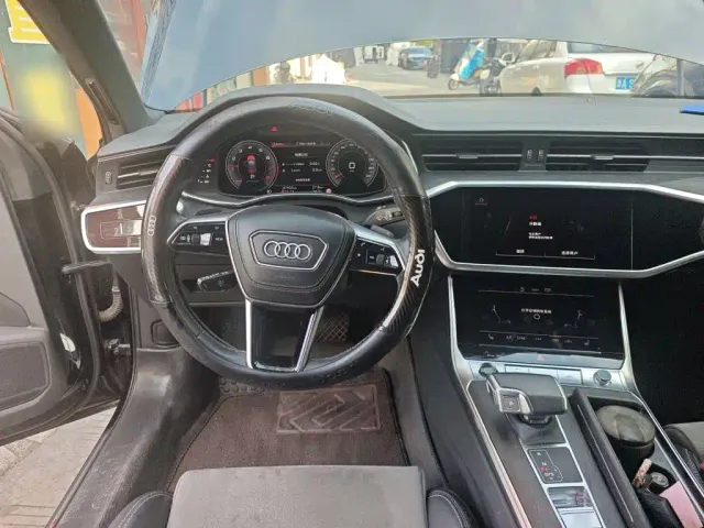 Audi A6L — Фото автомобиля 2