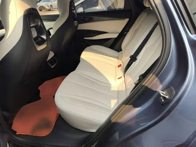 BYD Seal 06 — Фото автомобиля 16