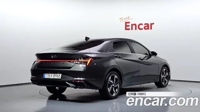 Hyundai Avante CN7 — Фото автомобиля 2