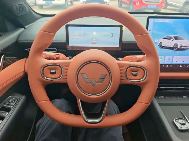 Wuling Starlight — Фото автомобиля 10