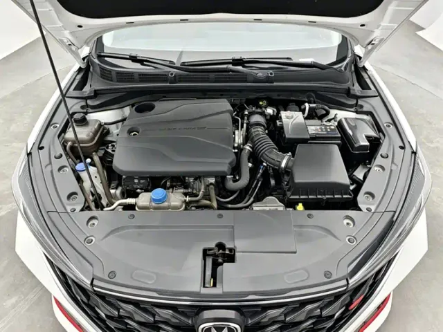 Changan Eado — Фото автомобиля 10