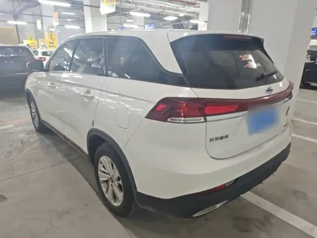 Changan X7 Plus — Фото автомобиля 4