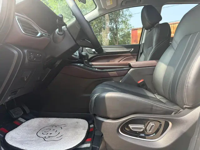 GAC Trumpchi M6 — Фото автомобиля 4