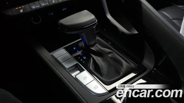 Hyundai Avante CN7 — Фото автомобиля 9