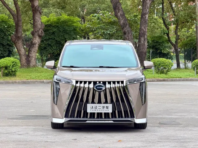 GAC Trumpchi M8 — Фото автомобиля 2