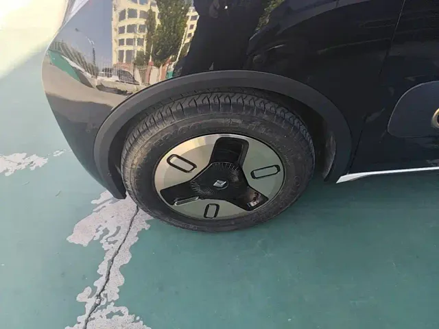 Baojun KiWi EV — Фото автомобиля 22