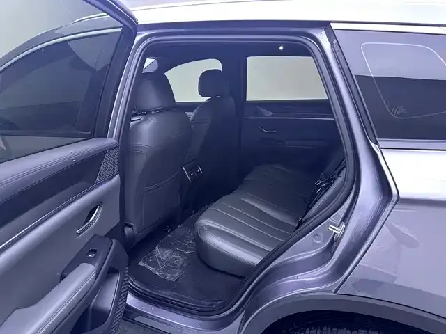 BYD Song Pro — Фото автомобиля 14