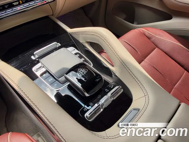 Mercedes-Benz GLS-Class — Фото автомобиля 23