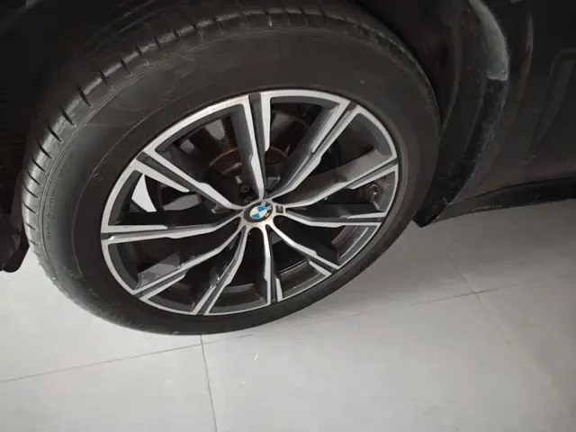 BMW X5 — Фото автомобиля 22