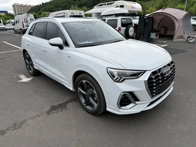 Audi Q3 — Фото автомобиля 4
