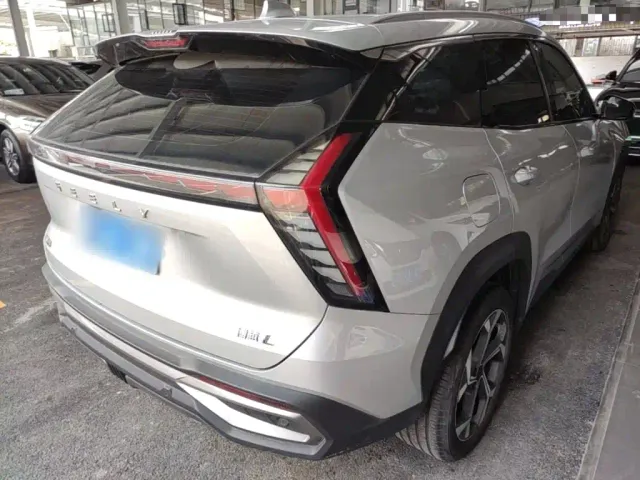 Geely Boyue L — Фото автомобиля 6