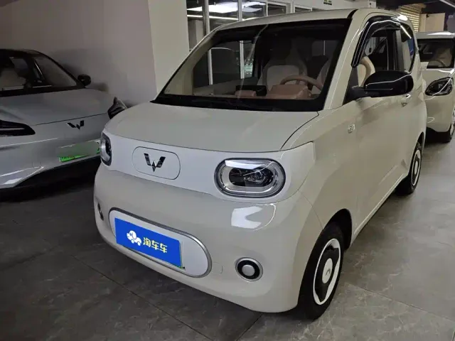 Фотография автомобиля — Wuling Hongguang Mini EV