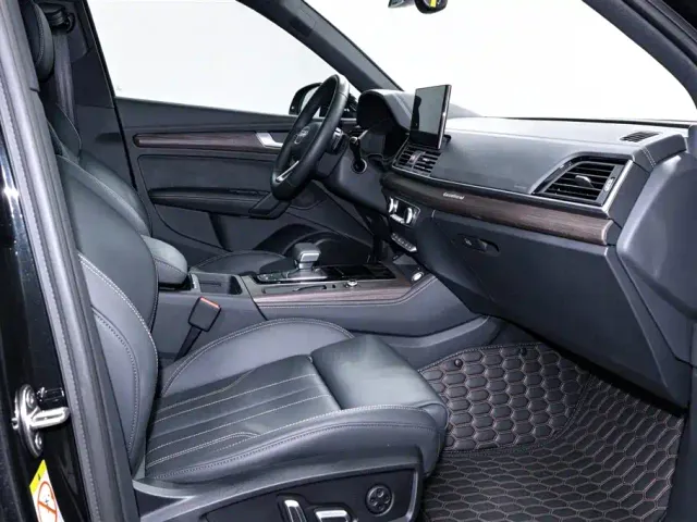 Audi Q5L — Фото автомобиля 7
