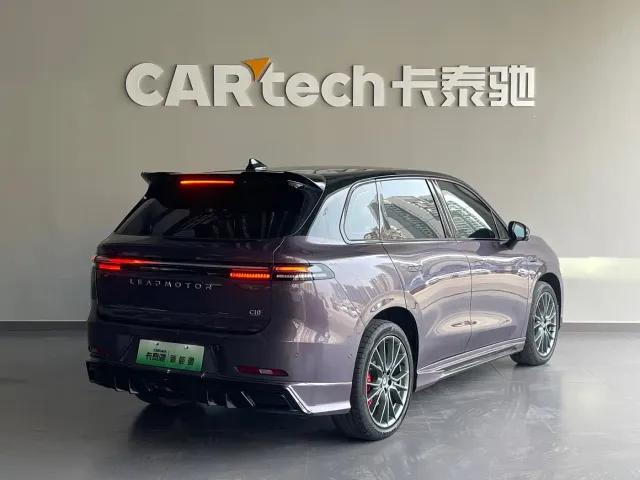 Leapmotor C10 — Фото автомобиля 4