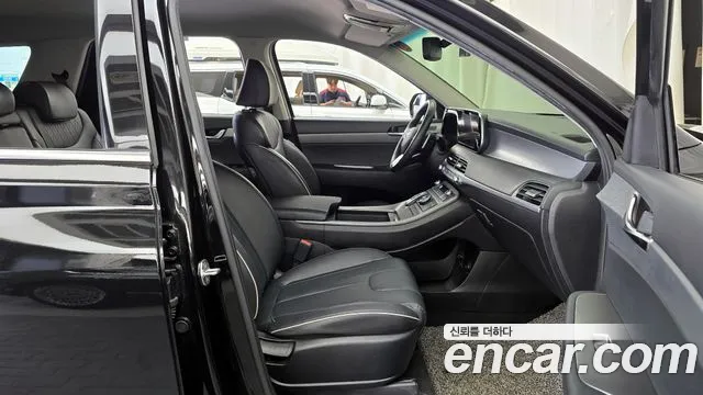 Hyundai Palisade Palisade Дизель 2.2 4WD — Фото автомобиля 11