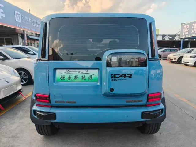 iCAR V23 — Фото автомобиля 9