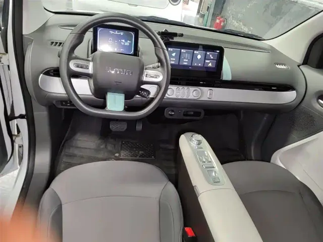 Changan Lumin — Фото автомобиля 9
