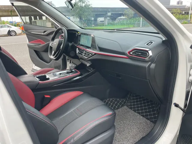 Changan Oushang X5 — Фото автомобиля 24