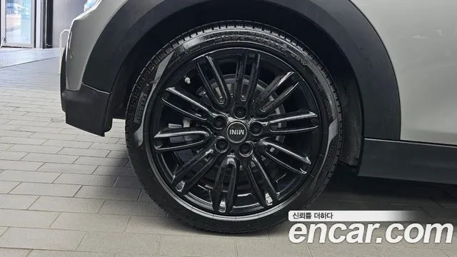 MINI Cooper Convertible — Фото автомобиля 6