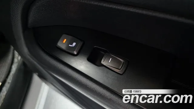 KG_Mobility_Ssangyong Rexton Новый Rexton Sport Khan Дизель 2.2 4WD — Фото автомобиля 18