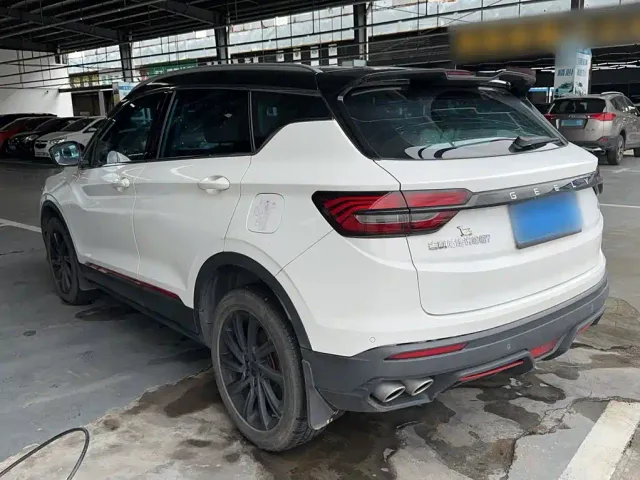 Geely Binyue — Фото автомобиля 4