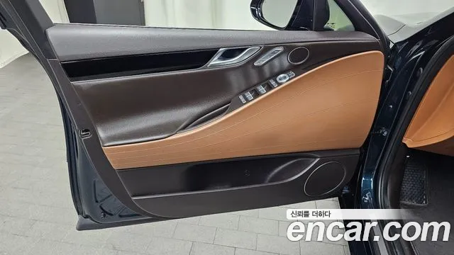 Genesis G80 Бензин 2.5 турбо 2WD — Фото автомобиля 23