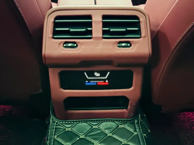 BMW 5 Series — Фото автомобиля 8