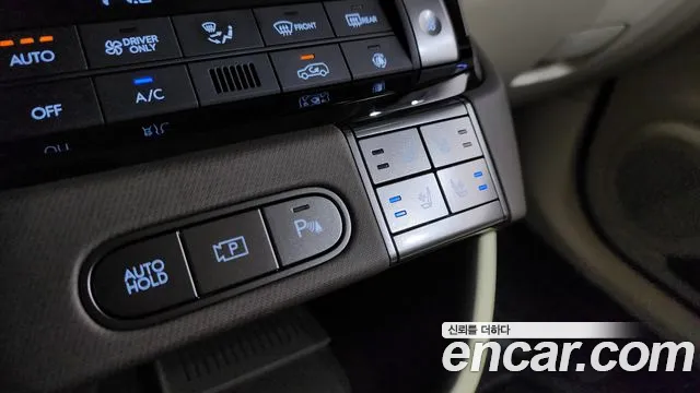 Hyundai Casper Casper Electric Inspiration — Фото автомобиля 16
